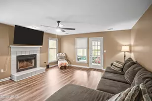 2605 Joshua Cir, Beaufort, SC 29902 - Photo 3