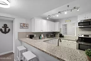 663 William Hilton Pkwy, Hilton Head Island, SC 29928 - Photo 7