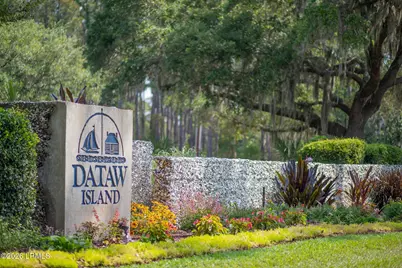 408 Island Circle E, Saint Helena Island, SC 29920 - Photo 33