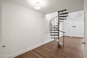 900 Brotherhood Rd, Beaufort, SC 29902 - Photo 9