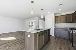 494 Waters Edge Wy, Hardeeville, SC 29927 - Photo 5