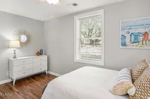 162 James St, Beaufort, SC 29902 - Photo 11