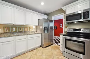 10 Water Thrush Pl, Hilton Head Island, SC 29926 - Photo 17