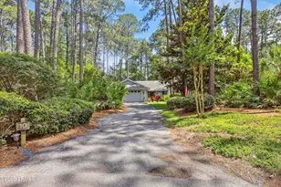 10 Water Thrush Pl, Hilton Head Island, SC 29926 - Photo 3