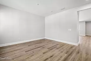 1109 Salty Hammock Ct, Beaufort, SC 29902 - Photo 5