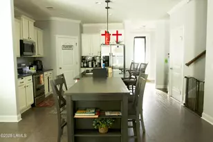 3754 Oyster Bluff Dr, Beaufort, SC 29907 - Photo 3