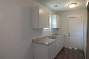 1256 Kings Hwy, Yemassee, SC 29945 - Photo 3