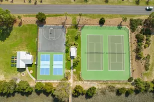 16 Lakeview Ln, Harbor Island, SC 29920 - Photo 19