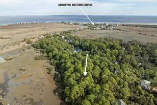 16 Lakeview Ln, Harbor Island, SC 29920 - Photo 9