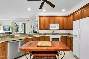 21 Trescot Ln, Bluffton, SC 29909 - Photo 5