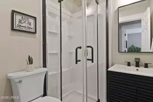 11 Lake Forest Dr, Hilton Head Island, SC 29928 - Photo 19