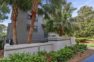 11 Lake Forest Dr, Hilton Head Island, SC 29928 - Photo 45