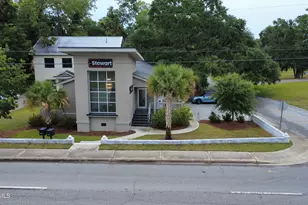 205 Ribaut Rd, Beaufort, SC 29902 - Photo 1