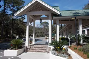 40 Folly Field Rd, Hilton Head Island, SC 29928 - Photo 15