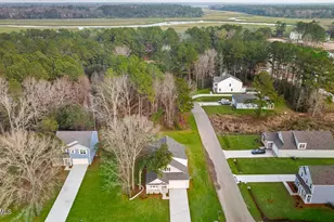 126 Chicora Ln, Yemassee, SC 29945 - Photo 9