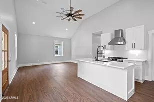 2013 Lafayette St, Beaufort, SC 29902 - Photo 17