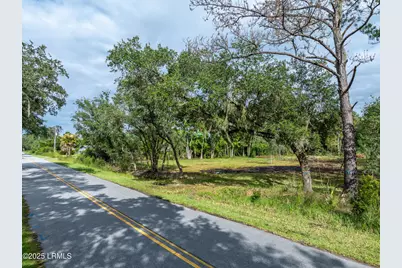 47 Meadowbrook Drive S, Lady's Island, SC 29907 - Photo 15
