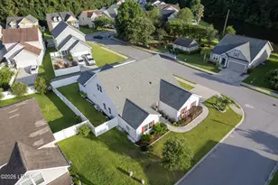 225 Waterstone Wy, Bluffton, SC 29910 - Photo 3