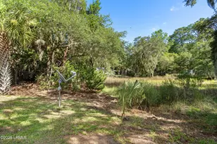 2919 Waters Edge Ct W, Beaufort, SC 29902 - Photo 33