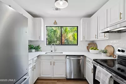 2919 Waters Edge Court W, Beaufort, SC 29902 - Photo 9