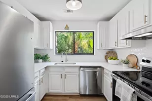 2919 Waters Edge Ct W, Beaufort, SC 29902 - Photo 9