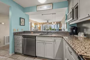 6 N Harbor Dr, Harbor Island, SC 29920 - Photo 11