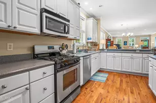 2418 Oak Hvn St, Beaufort, SC 29902 - Photo 5