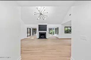 4 Brown Thrasher Rd, Hilton Head Island, SC 29926 - Photo 5