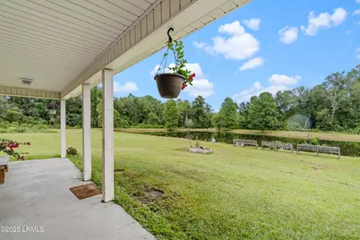 10692 Grays Highway, Ridgeland, SC 29936 - Photo 17