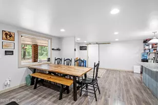 8 Billy Hill Rd, Beaufort, SC 29906 - Photo 11