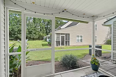272 West Square, Bluffton, SC 29910 - Photo 5