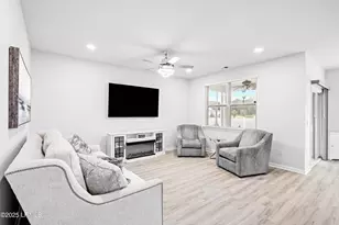 271 Hiatus Ct, Ridgeland, SC 29936 - Photo 9