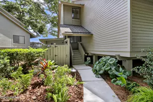 60 Carnoustie Rd, Hilton Head Island, SC 29928 - Photo 3