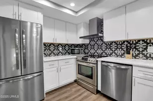 20 Queens Folly Rd, Hilton Head Island, SC 29928 - Photo 11