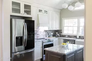 170 Dillon Rd, Hilton Head Island, SC 29926 - Photo 9