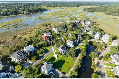 66 Petigru Drive, Beaufort, SC 29902 - Photo 1