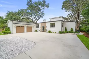 2102 Bay St, Beaufort, SC 29902 - Photo 1