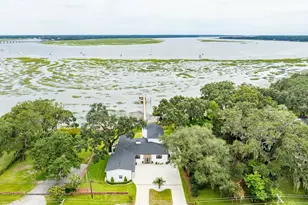 2102 Bay St, Beaufort, SC 29902 - Photo 5
