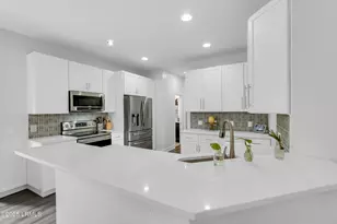 959 Sea Island Pkwy, Saint Helena Island, SC 29920 - Photo 17