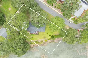 807 11th St, Port Royal, SC 29935 - Photo 11