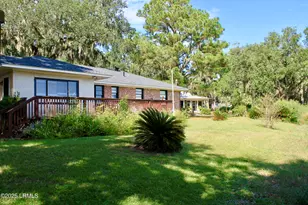 807 11th St, Port Royal, SC 29935 - Photo 5