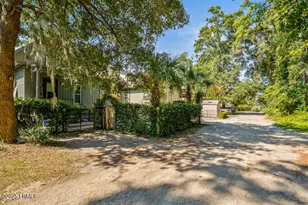 416 Coquinas Ln, Beaufort, SC 29906 - Photo 23