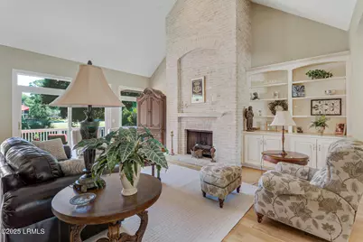 21 Strawberry Hill Road, Hilton Head Island, SC 29928 - Photo 11