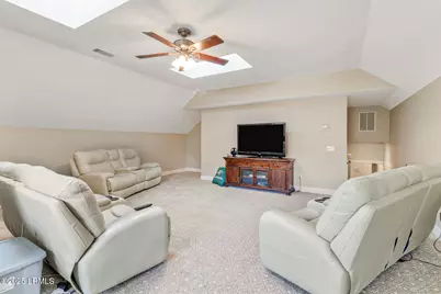 21 Strawberry Hill Road, Hilton Head Island, SC 29928 - Photo 37