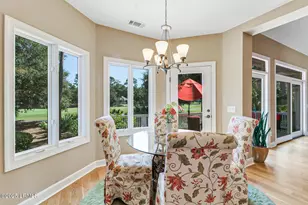 21 Strawberry Hill Rd, Hilton Head Island, SC 29928 - Photo 17