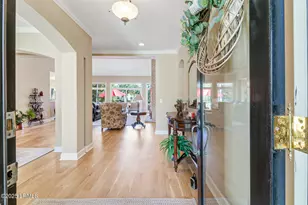 21 Strawberry Hill Rd, Hilton Head Island, SC 29928 - Photo 5