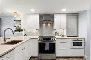 4 Harbor Dr N, Harbor Island, SC 29920 - Photo 11