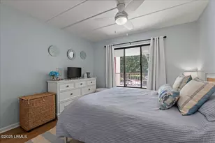 100 Helmsman Way, Hilton Head Island, SC 29928 - Photo 23