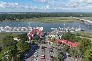 100 Helmsman Way, Hilton Head Island, SC 29928 - Photo 35