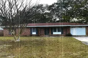 1605 Clinton St, Barnwell, SC 29812 - Photo 1